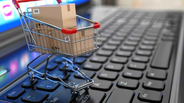 carrinho de compras digital em um computador