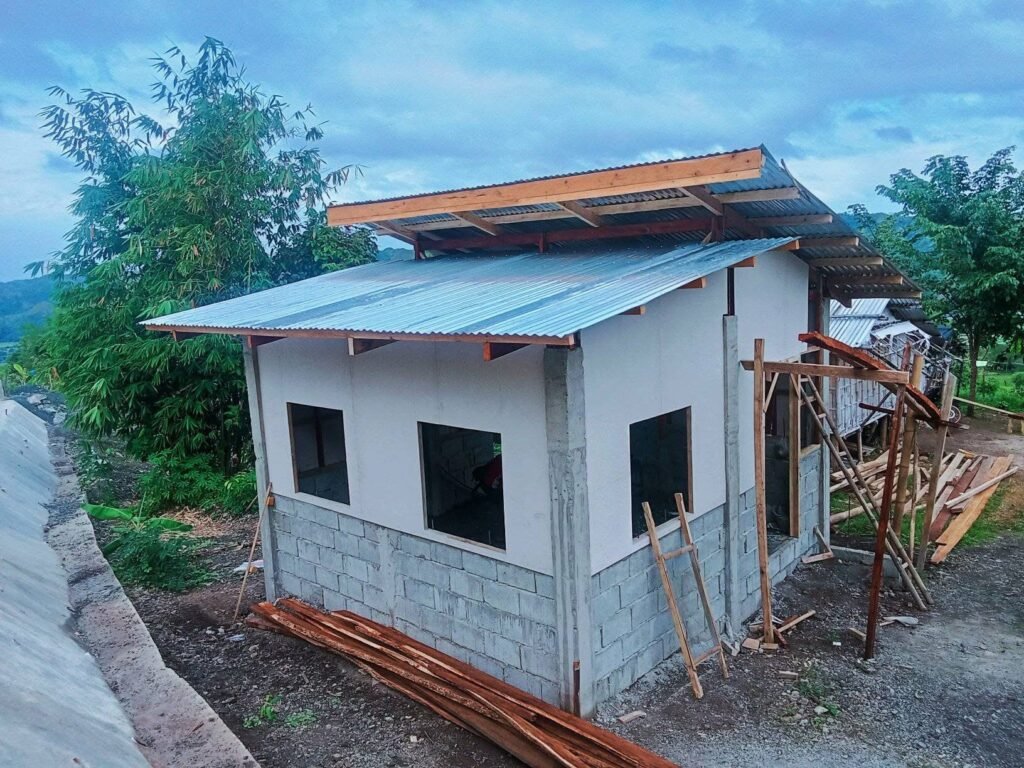 Quanto custa construir uma casa simples e como calcular os gastos