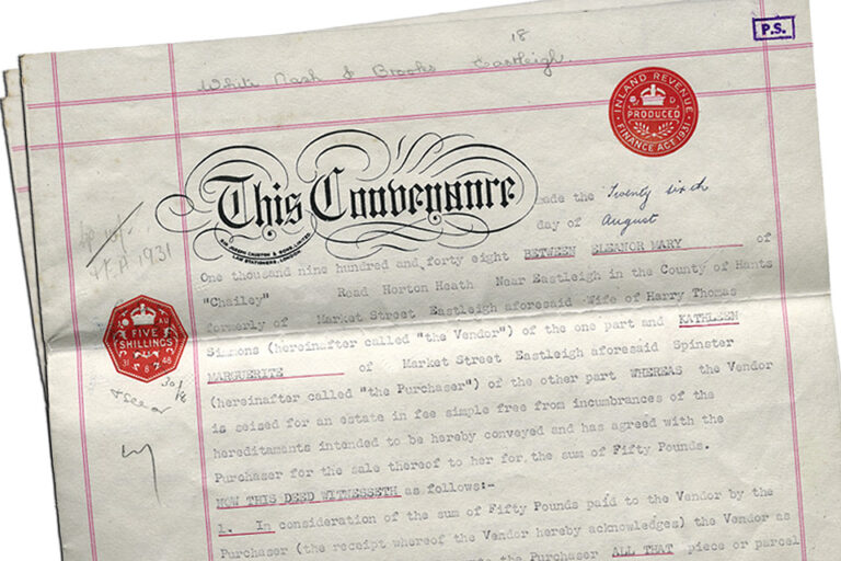 documento de propriedade com selo de aprovacao