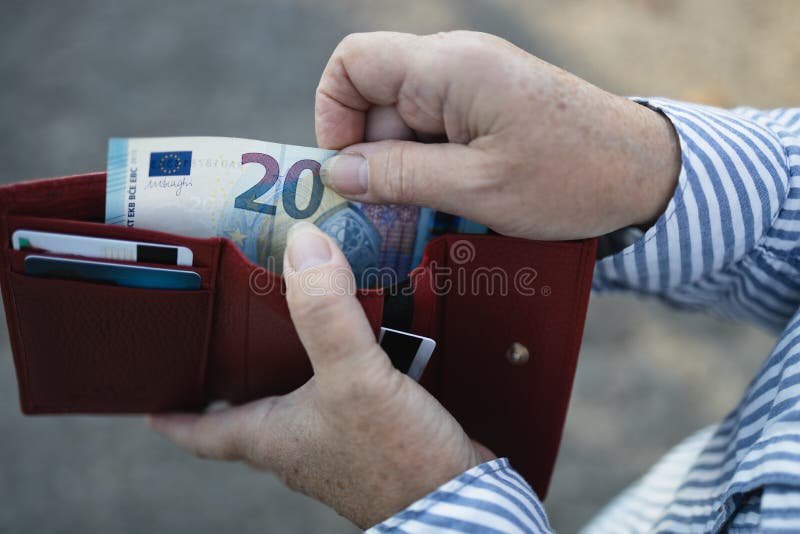 Quantas parcelas do seguro-desemprego posso receber na primeira solicitação 3 Quantas parcelas do seguro-desemprego posso receber na primeira solicitação