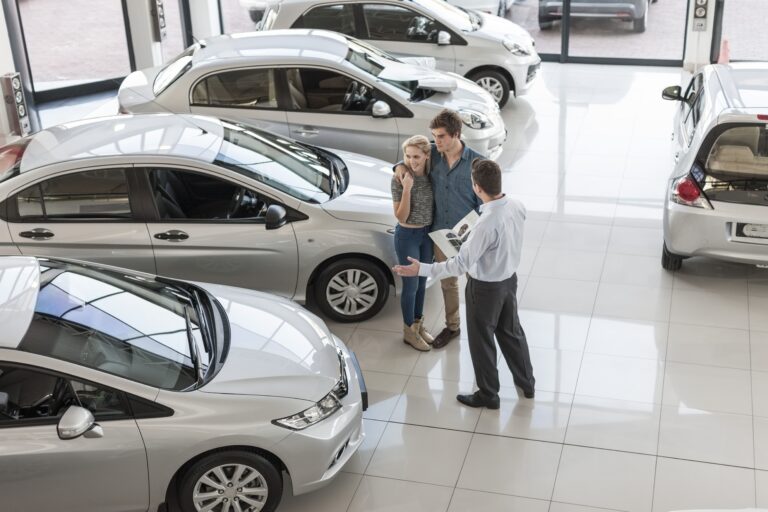 Como Fazer o Cálculo do IPVA para Veículo Zero KM em SP 26 um carro novo em uma concessionaria 1