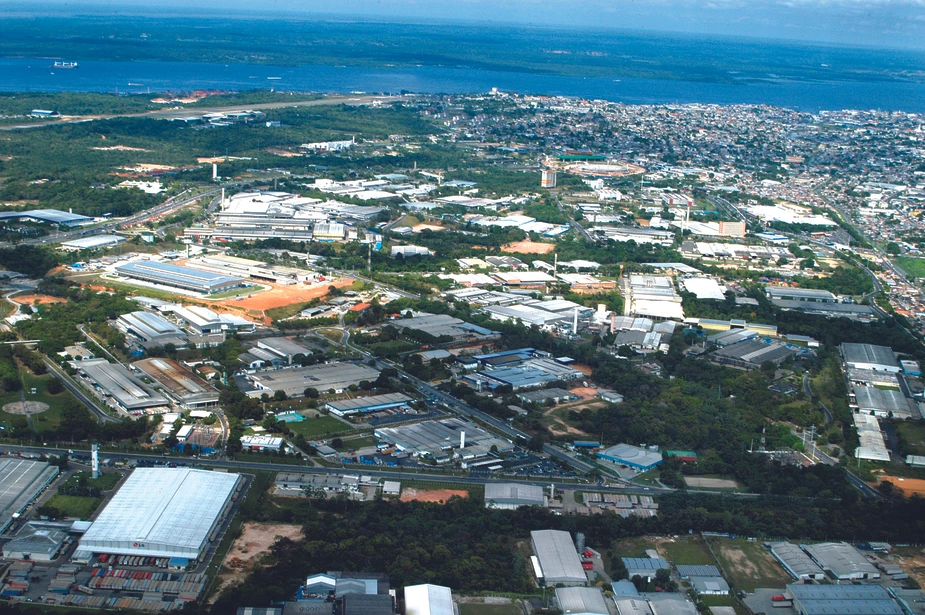 vista aerea da zona franca de manaus